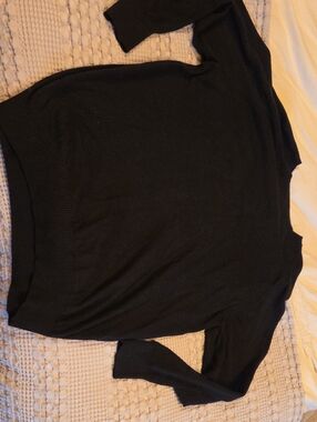 Universal Standard Black Crewneck Sweater Small